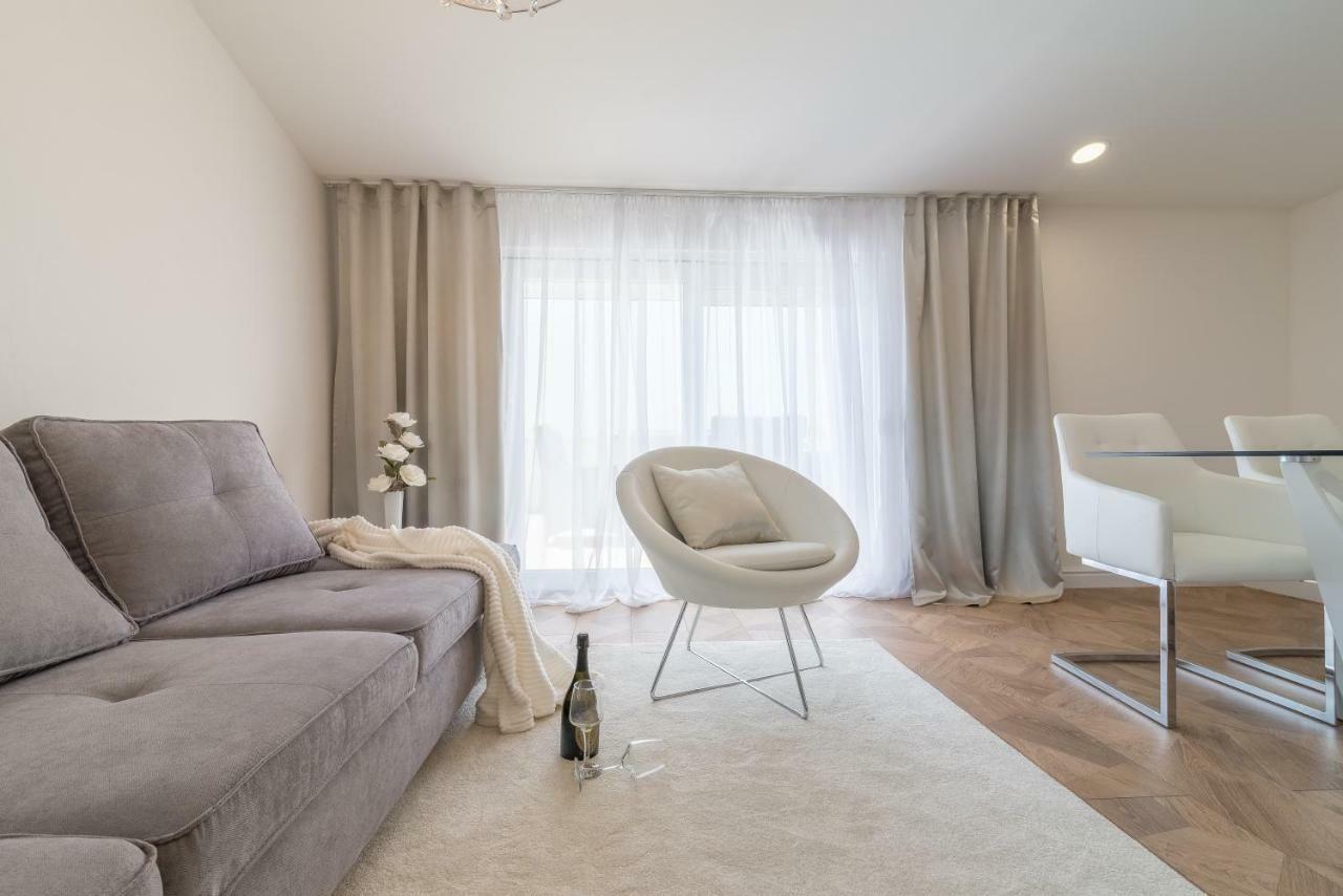 Luxury Piano Apartment Zára Kültér fotó