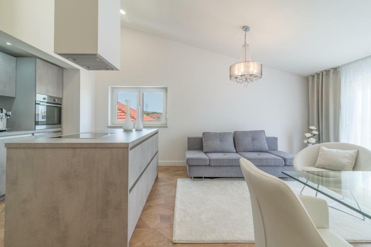 Luxury Piano Apartment Zára Kültér fotó